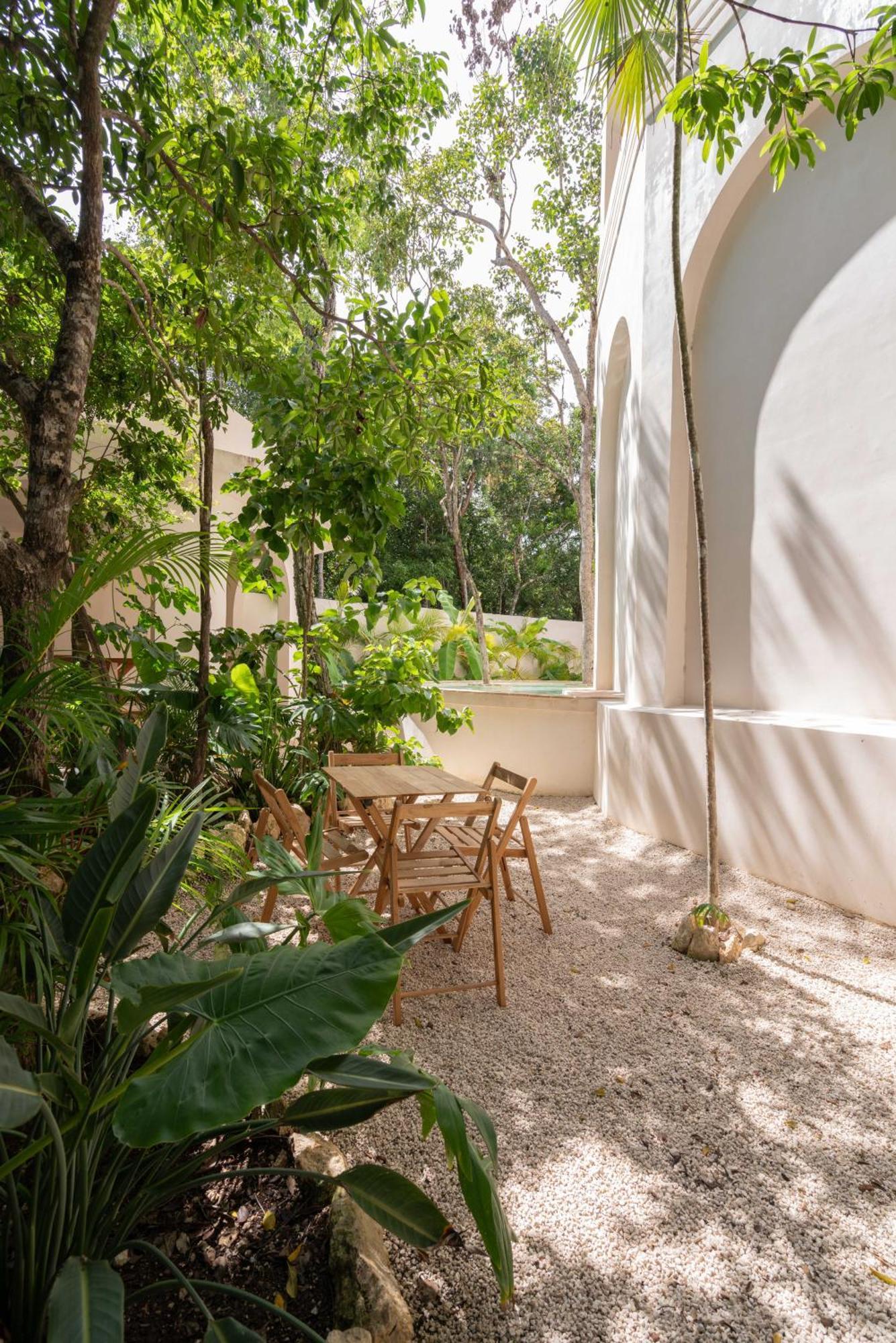 Anat Tantric Boutique Hotel Тулум Екстериор снимка