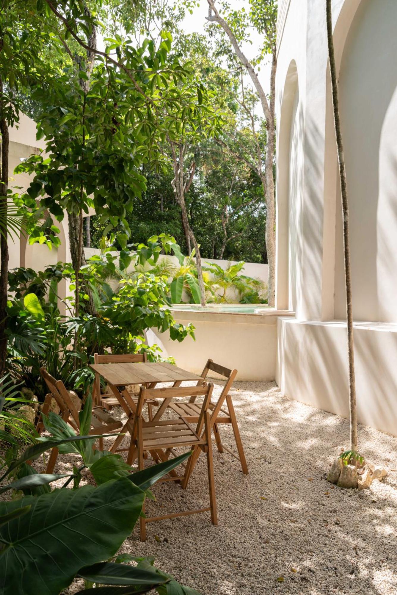 Anat Tantric Boutique Hotel Тулум Екстериор снимка